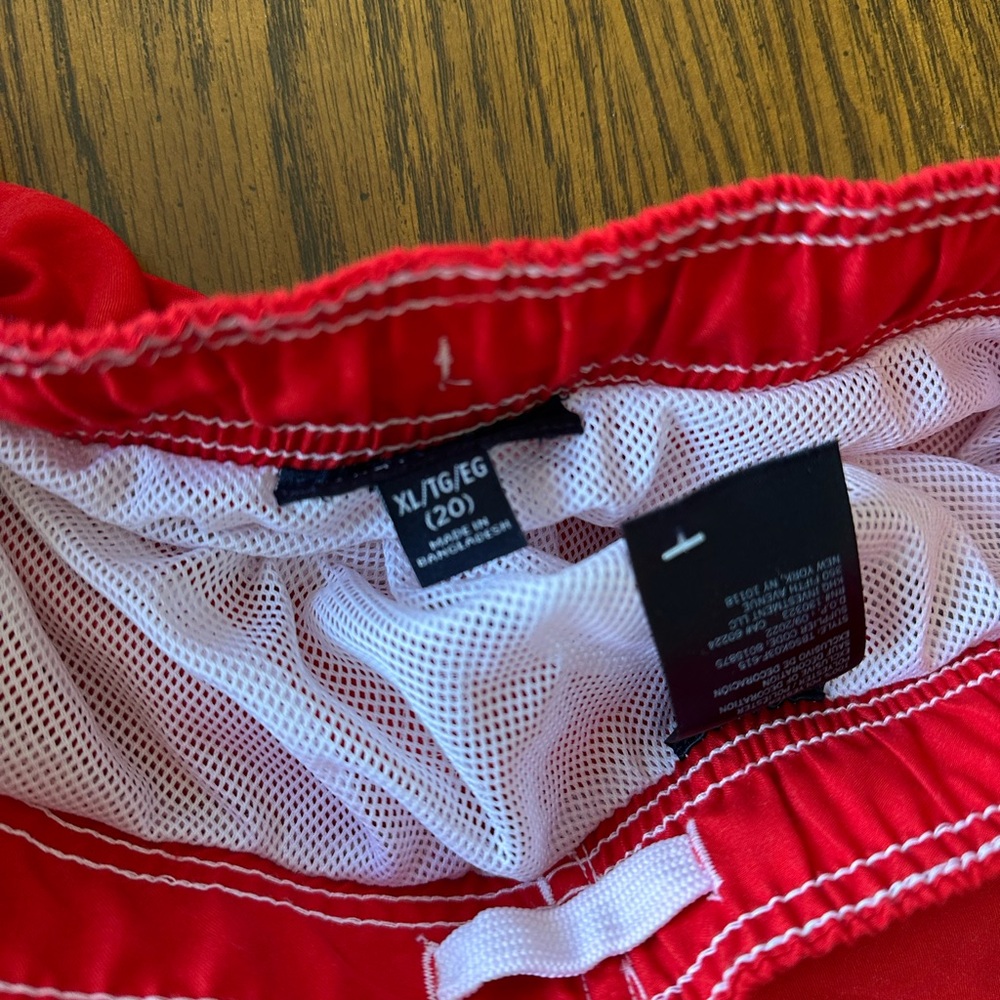 NWT Tommy Hilfiger Swim trunks - bundle of 2 - Picture 3 of 3